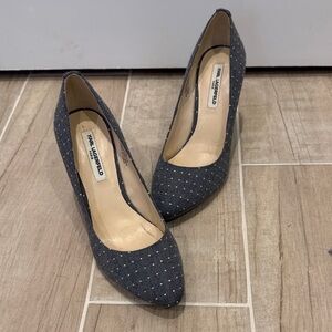 Karl Lagerfeld Gray Polka Dot Heels